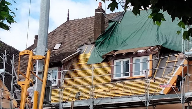 Rénovation de toiture par un couvreur zingueur à Périgueux